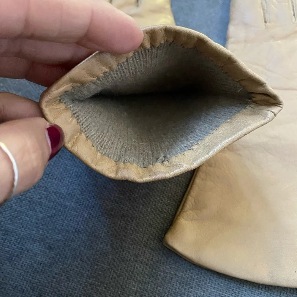 Vintage Van Raalte Tan Leather Gloves Size Medium